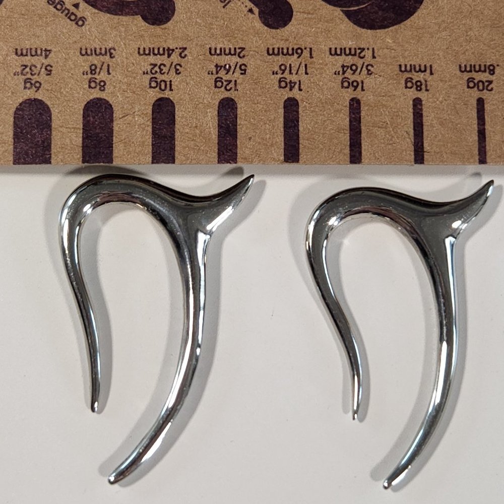 Steel Fang Claw 10ga gauge earrings
